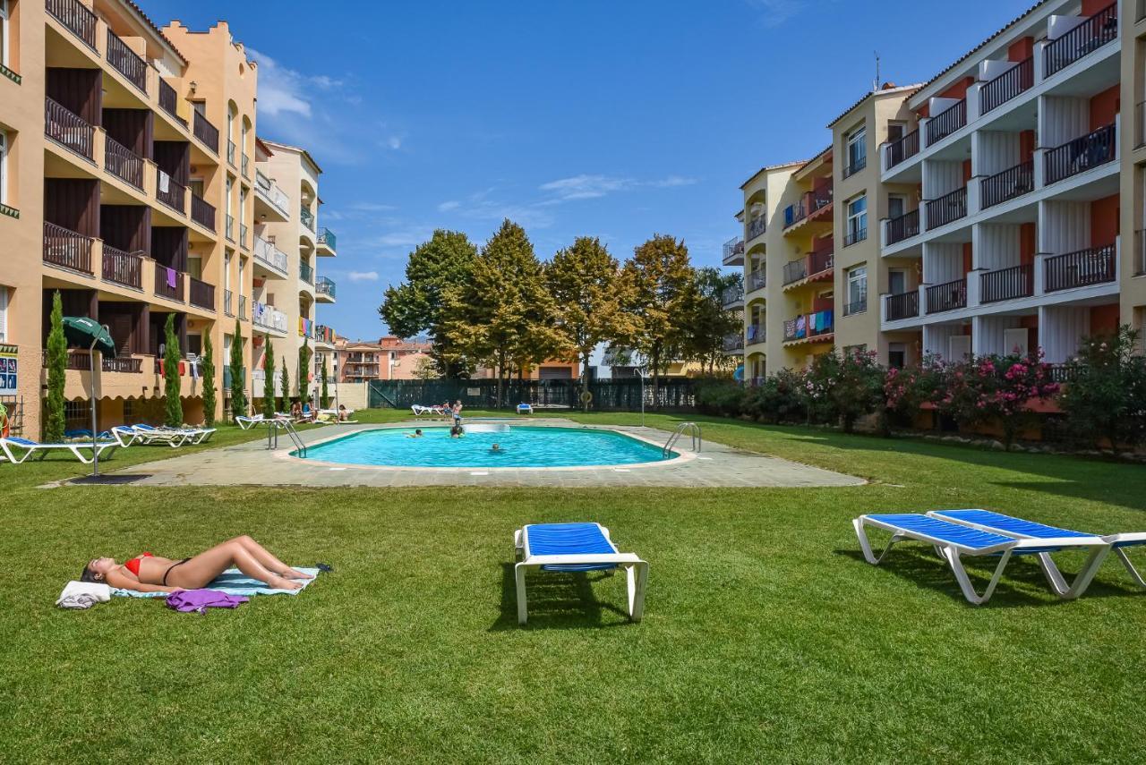 Aptos. Comte D'Empuries Empuriabrava Buitenkant foto